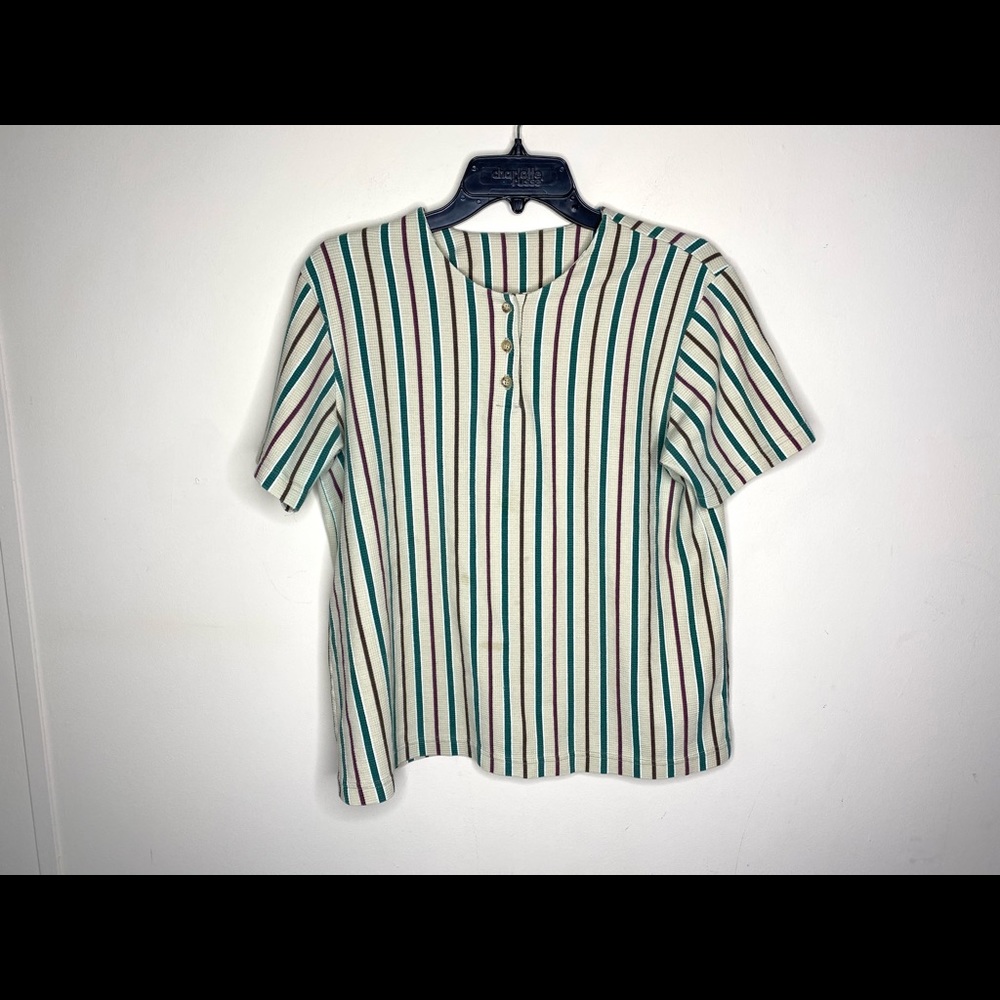 Women’s stripped shirt